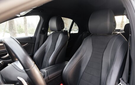 Mercedes-Benz E-Класс, 2019 год, 2 770 000 рублей, 9 фотография