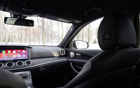 Mercedes-Benz E-Класс, 2019 год, 2 770 000 рублей, 17 фотография