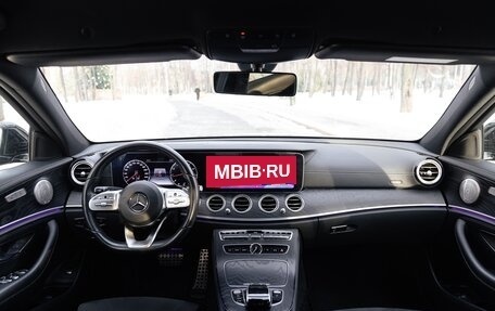 Mercedes-Benz E-Класс, 2019 год, 2 770 000 рублей, 20 фотография