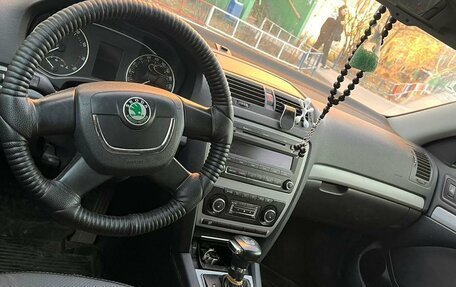 Skoda Octavia, 2011 год, 700 000 рублей, 2 фотография