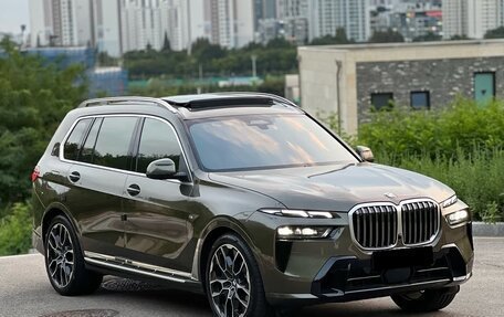 BMW X7, 2024 год, 13 471 000 рублей, 3 фотография