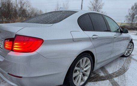 BMW 5 серия, 2010 год, 1 400 000 рублей, 6 фотография