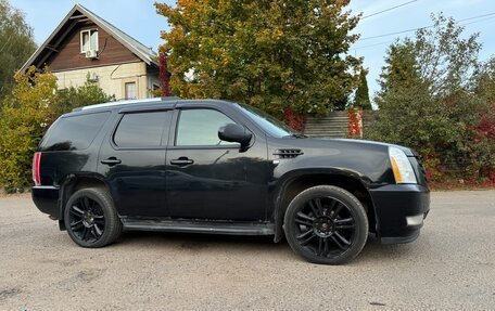 Cadillac Escalade III, 2007 год, 1 300 000 рублей, 10 фотография