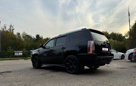 Cadillac Escalade III, 2007 год, 1 300 000 рублей, 11 фотография