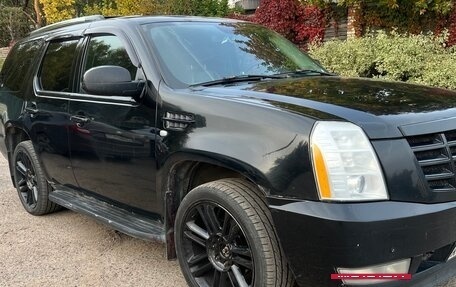 Cadillac Escalade III, 2007 год, 1 300 000 рублей, 4 фотография