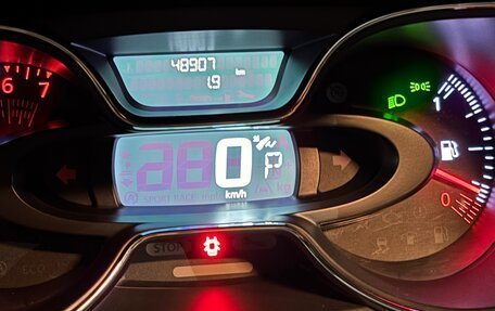 Renault Kaptur I рестайлинг, 2017 год, 1 350 000 рублей, 10 фотография