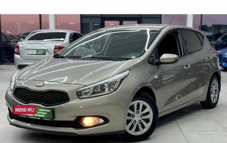 KIA cee'd III, 2013 год, 1 149 000 рублей, 2 фотография