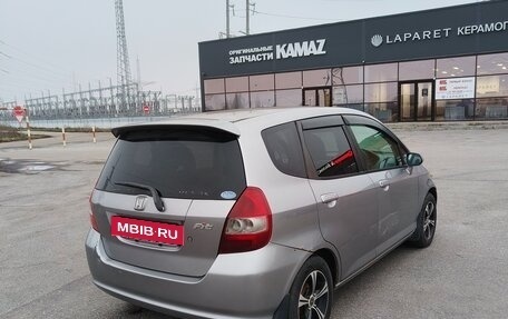 Honda Fit III, 2003 год, 230 000 рублей, 6 фотография