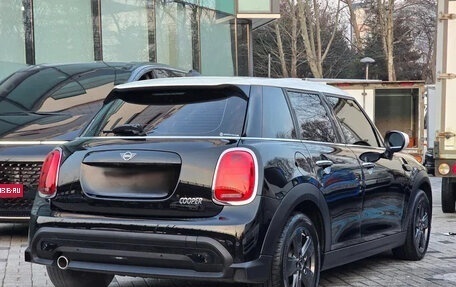 MINI Hatch, 2021 год, 2 325 000 рублей, 2 фотография