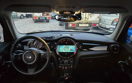 MINI Hatch, 2021 год, 2 325 000 рублей, 5 фотография