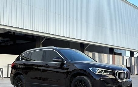 BMW X1, 2022 год, 2 300 000 рублей, 3 фотография
