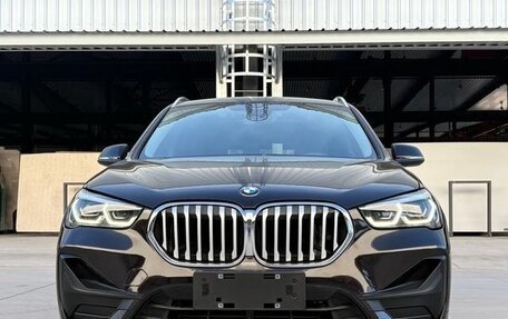 BMW X1, 2022 год, 2 300 000 рублей, 2 фотография