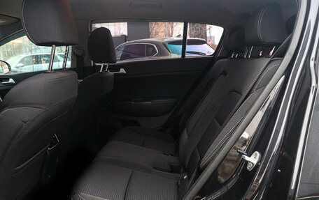 KIA Sportage IV рестайлинг, 2018 год, 1 997 000 рублей, 10 фотография