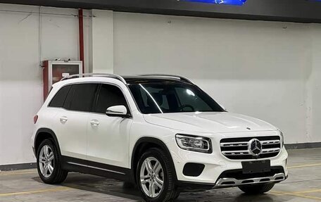 Mercedes-Benz GLB, 2022 год, 2 640 000 рублей, 3 фотография