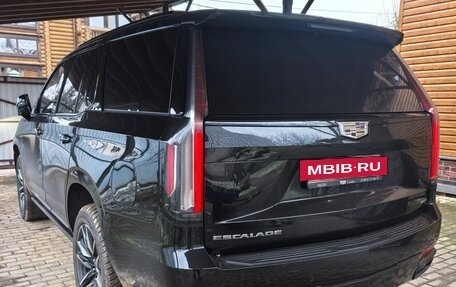 Cadillac Escalade V, 2023 год, 15 000 000 рублей, 5 фотография