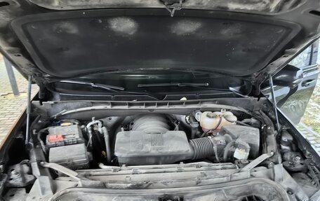 Cadillac Escalade V, 2023 год, 15 000 000 рублей, 14 фотография