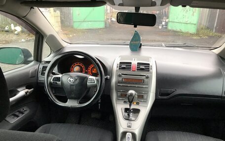 Toyota Auris II, 2006 год, 680 000 рублей, 11 фотография