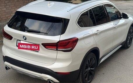 BMW X1, 2022 год, 2 200 000 рублей, 4 фотография