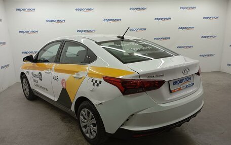 Hyundai Solaris II рестайлинг, 2021 год, 1 201 000 рублей, 4 фотография