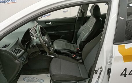 Hyundai Solaris II рестайлинг, 2021 год, 1 201 000 рублей, 8 фотография