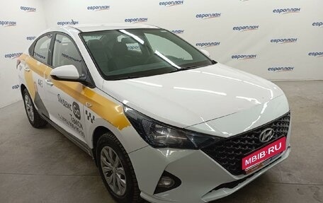 Hyundai Solaris II рестайлинг, 2021 год, 1 201 000 рублей, 2 фотография