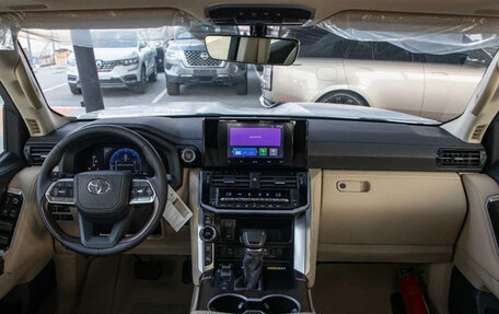 Toyota Land Cruiser, 2025 год, 11 295 000 рублей, 9 фотография