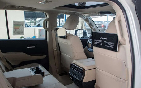 Toyota Land Cruiser, 2025 год, 11 295 000 рублей, 13 фотография