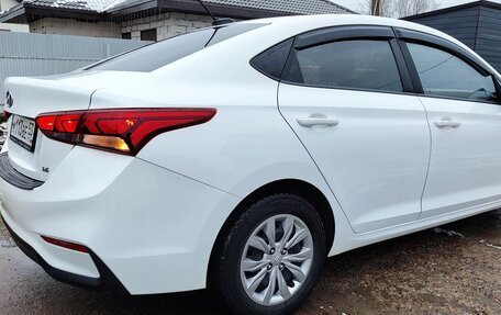 Hyundai Solaris II рестайлинг, 2019 год, 1 350 000 рублей, 5 фотография