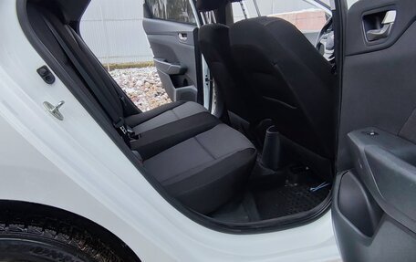 Hyundai Solaris II рестайлинг, 2019 год, 1 350 000 рублей, 18 фотография