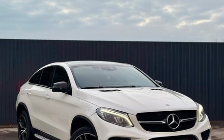 Mercedes-Benz GLE Coupe, 2017 год, 4 500 000 рублей, 2 фотография