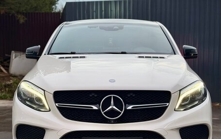 Mercedes-Benz GLE Coupe, 2017 год, 4 500 000 рублей, 3 фотография