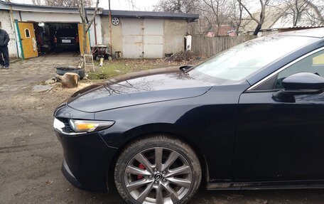 Mazda 3, 2021 год, 1 900 000 рублей, 3 фотография