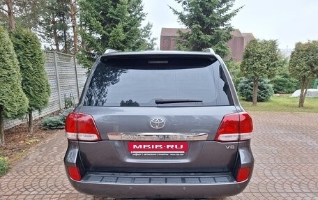 Toyota Land Cruiser 200, 2011 год, 3 190 000 рублей, 7 фотография