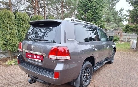 Toyota Land Cruiser 200, 2011 год, 3 190 000 рублей, 6 фотография