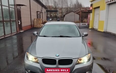 BMW 3 серия, 2011 год, 995 000 рублей, 2 фотография