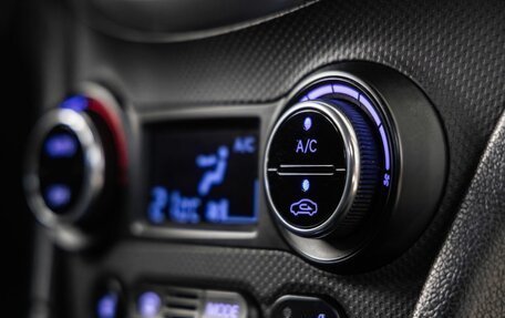 Hyundai Solaris II рестайлинг, 2015 год, 1 348 000 рублей, 25 фотография