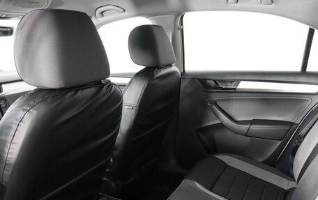 Skoda Rapid I, 2018 год, 1 247 000 рублей, 12 фотография