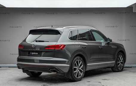 Volkswagen Touareg III, 2020 год, 5 997 000 рублей, 3 фотография