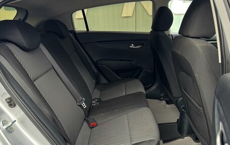 KIA Rio IV, 2018 год, 1 360 000 рублей, 7 фотография