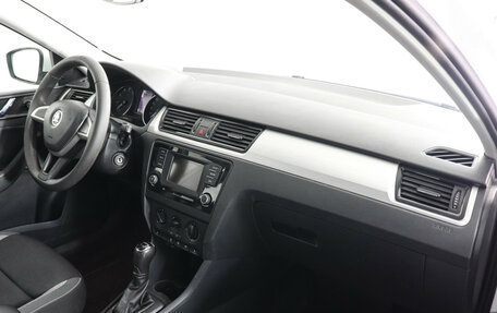 Skoda Rapid I, 2017 год, 1 100 000 рублей, 6 фотография