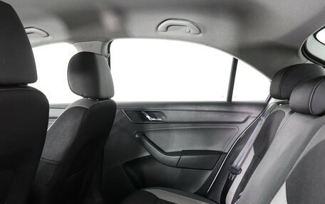 Skoda Rapid I, 2017 год, 1 100 000 рублей, 8 фотография