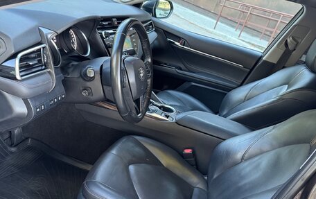 Toyota Camry, 2018 год, 2 170 000 рублей, 13 фотография