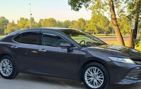 Toyota Camry, 2018 год, 2 170 000 рублей, 7 фотография