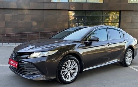 Toyota Camry, 2018 год, 2 170 000 рублей, 10 фотография