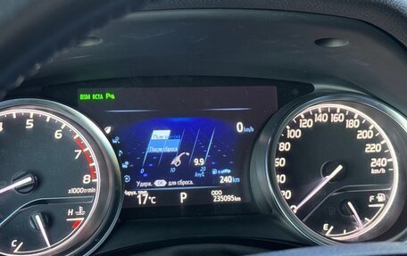 Toyota Camry, 2018 год, 2 170 000 рублей, 17 фотография