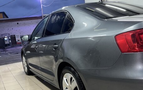 Volkswagen Jetta VI, 2013 год, 995 000 рублей, 4 фотография
