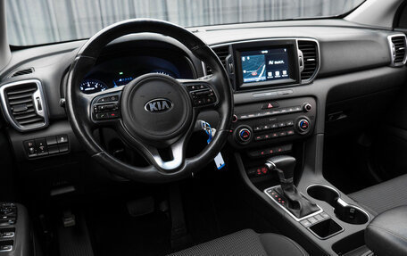 KIA Sportage IV рестайлинг, 2017 год, 1 880 000 рублей, 9 фотография