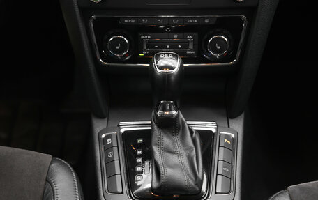 Skoda Superb III рестайлинг, 2014 год, 1 270 000 рублей, 9 фотография