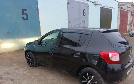 Renault Sandero II рестайлинг, 2020 год, 800 000 рублей, 4 фотография