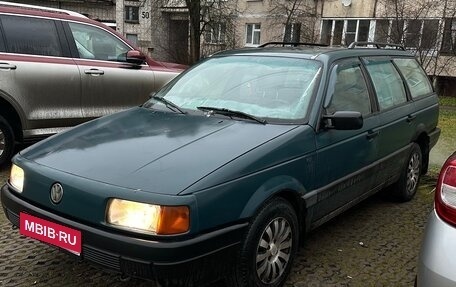 Volkswagen Passat B3, 1988 год, 190 000 рублей, 1 фотография
